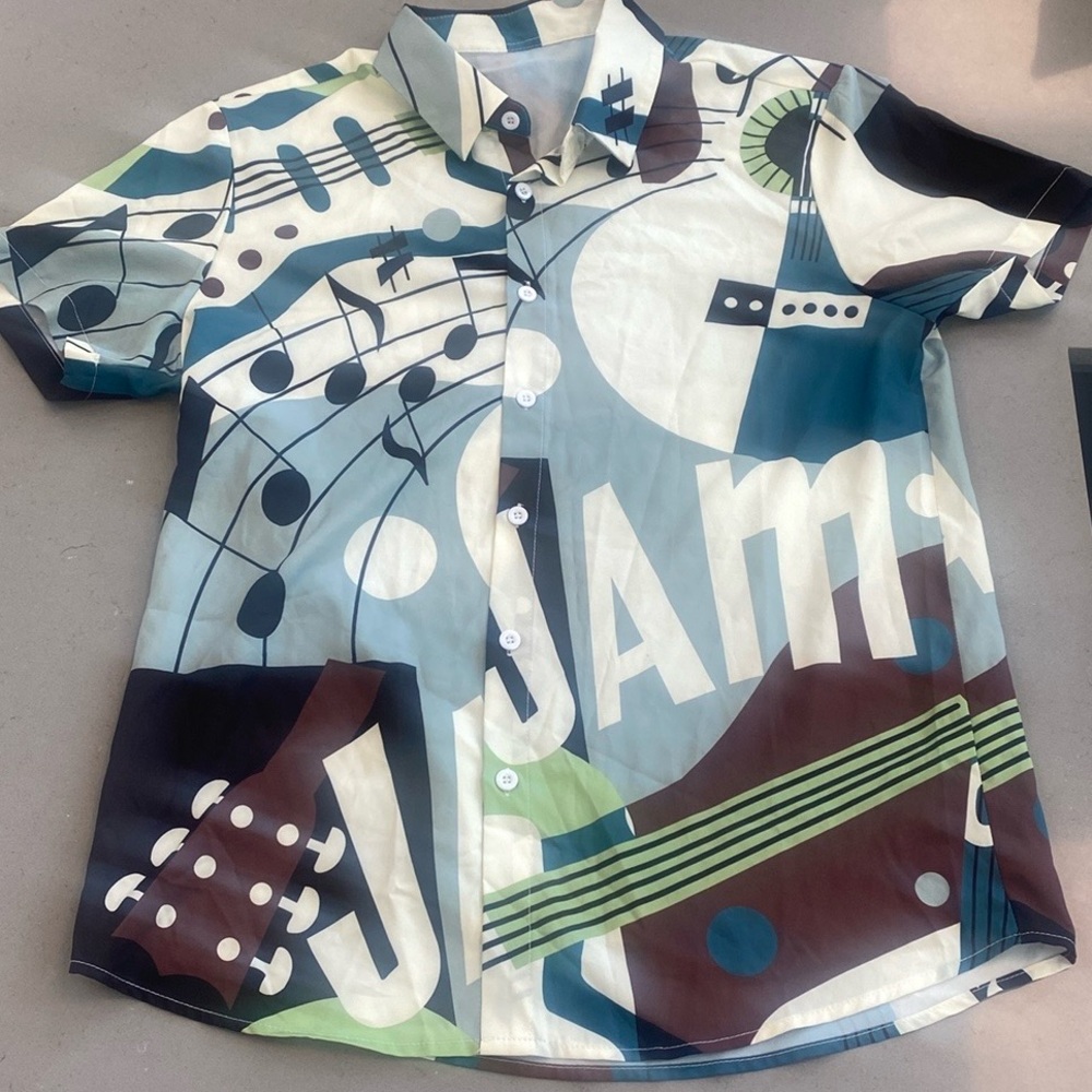 Manfinity Homme Mens Musical Instrument & Letter Graphic Button Up Shirt (M)